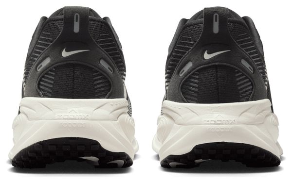 Scarpe da corsa Nike Vomero 18 Large Nero/Bianco Uomo