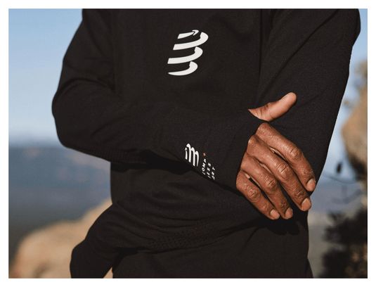 Felpa con cappuccio da corsa ultraleggera Compressport 3D Thermo nera