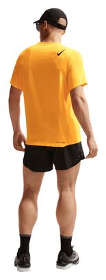 Maglia a maniche corte Nike AeroSwift arancione da uomo
