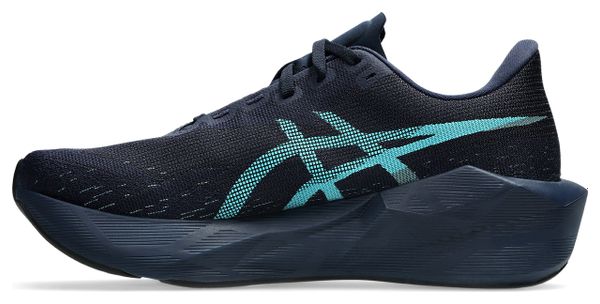 Zapatillas de running Asics Novablast 6 azul para hombre. EMBARGO 01/07/2026