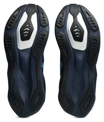 Zapatillas de running Asics Novablast 6 azul para hombre. EMBARGO 01/07/2026