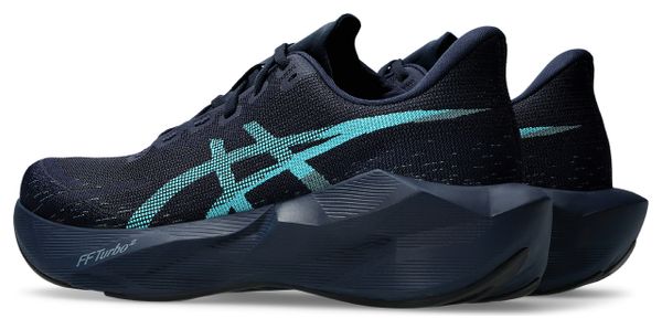 Zapatillas de running Asics Novablast 6 azul para hombre. EMBARGO 01/07/2026