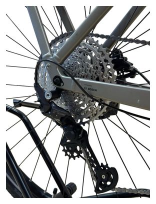 produit reconditionné . Cube Kathmandu Hybrid Pro 750 Shimano Deore 2024 . Vélo électrique . Cube . très bon état