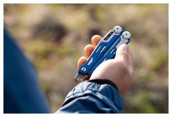 Pince Multifonctions SIGNAL™ 19 Outils en 1 avec étui nylon - LEATHERMAN