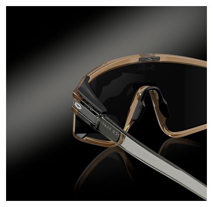 Lunettes Oakley Latch Panel Sepia / Prizm Black / Ref: OO9404-0735 