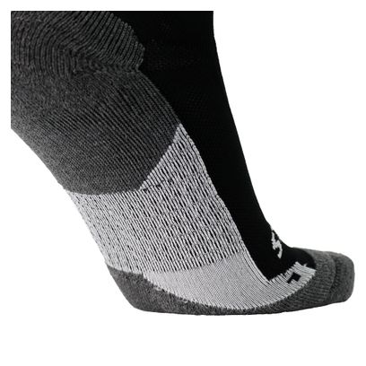 Brooks Ghost Crew Socken Schwarz