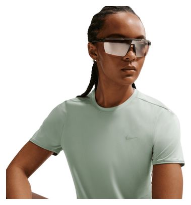Maglia a maniche corte Nike Swift verde da donna
