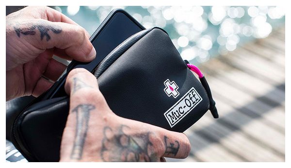 Muc-Off Rainproof Essentials Case Zwart