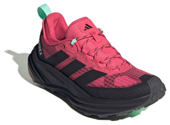 adidas Terrex Free Hiker 3 GTX Wanderschuhe für Damen, Koralle/Schwarz
