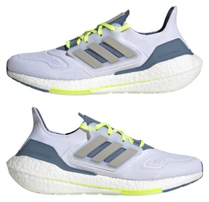 Chaussures Running adidas running UltraBoost 22 Bleu Jaune Homme