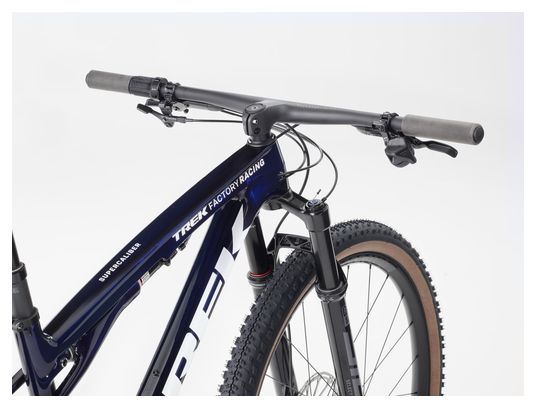 Vollgefedertes Mountainbike Trek Supercaliber SLR 9.8 Sram 12V 29'' Blau Gen 2