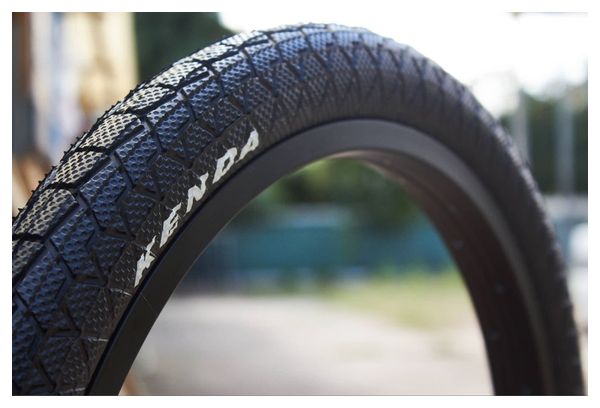 Pneu BMX noir 20" x 1 95"  KENDA