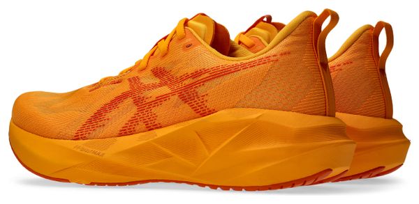 Zapatillas de running Asics Novablast 5 naranja para hombre
