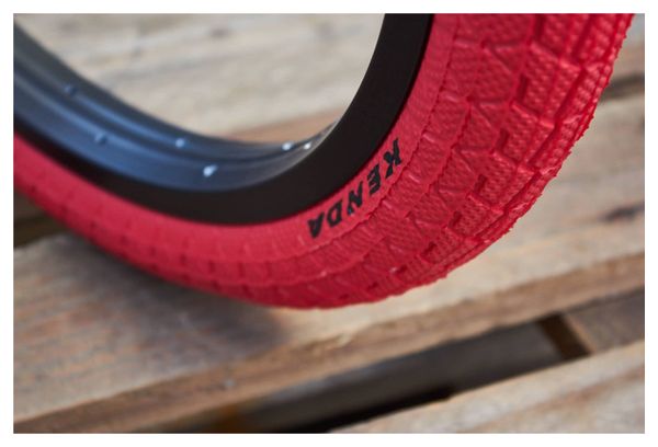Pneu BMX rouge 20" x 1 95" KENDA
