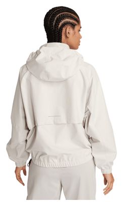 Chaqueta impermeable Nike Storm-FIT Swift Beige, mujer