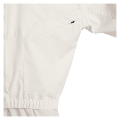 Chaqueta impermeable Nike Storm-FIT Swift Beige, mujer
