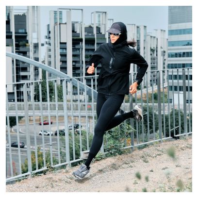 Chaqueta cortavientos Brooks Canopy negra para mujer