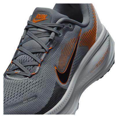 Chaussures Running Nike Vomero 18 Gris/Orange Homme