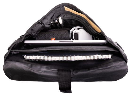 Kuriertasche mit Schulterriemen und Buds Gepäckträgerbefestigung City Bag Light Schwarz