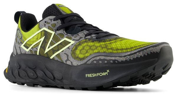 Zapatillas de trail New Balance Fresh Foam X <strong>Hierro v8</strong> Negro Amarillo Hombre