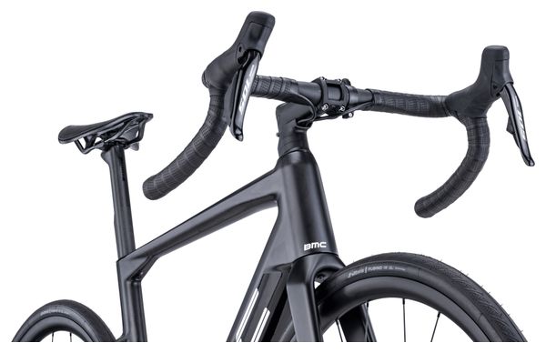 Vélo de Route Électrique BMC Roadmachine 01 AMP One Shimano 105 Di2 12V 360 Wh 700 mm Noir Carbone 2027