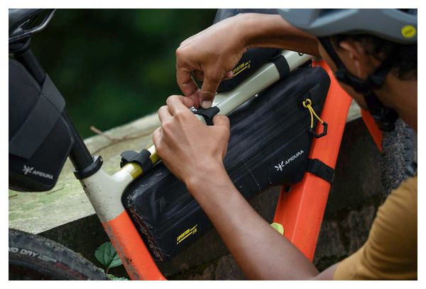 Apidura Expedition Frame Pack | 2.8L | Black