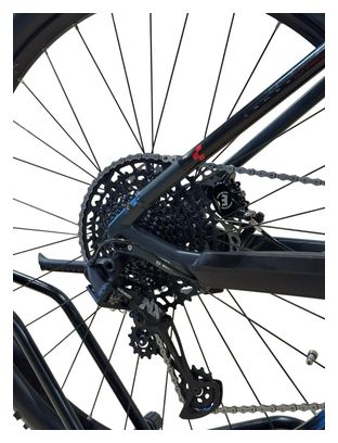 produit reconditionné . Cube Reaction Hybrid EXC 750 Sram NX 2022 . VTT électrique . Cube . très bon état