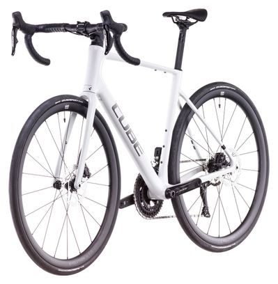 Vélo de Route Cube Attain C:62 SLX Shimano 105 Di2 12V 700 mm Blanc Cotton Gris 2025