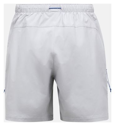 Peak Performance Outdoor Cargo Shorts for Men in Gray