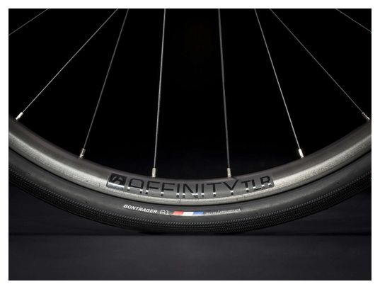 Vélo de Route 2020 Trek Domane SL 5 Disc Shimano 105 11V Rage Red