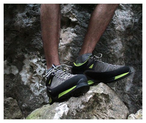 Chaussures de randonnée Garsport Mountain Tech low wp pour homme-Gris