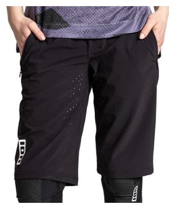 Short VTT ION Scrub Noir Femme