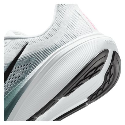 Nike Pegasus 42 Running Shoes for Men in White/Green