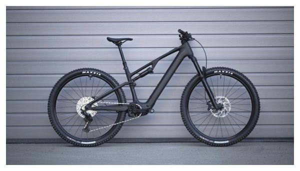 AMS Hybrid ONE44 C:68X Race 400X 29 blackline