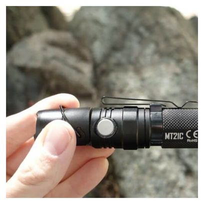 NiteCore lampe de poche MT21C Cree XP-L HD V6 led avec tête inclinable-Noir