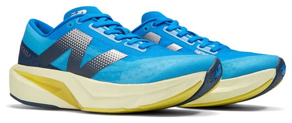 New Balance FuelCell Rebel v4 Blauw Geel Damesschoenen