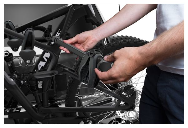 Portabicicletas de remolque Thule EasyFold XT 13 patillas - 3 bicicletas (compatible con ebikes) Negro