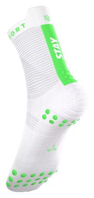 Compressport Pro Racing V4.0 Run High Stay Behind Socks—White/Green