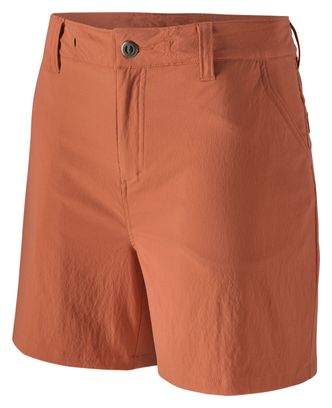 Pantalones cortos de senderismo Patagonia Quandary para mujer 5' Naranja
