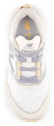Zapatillas Trail New Balance Fresh Foam X Hierro v9 Beige/Naranja Mujer