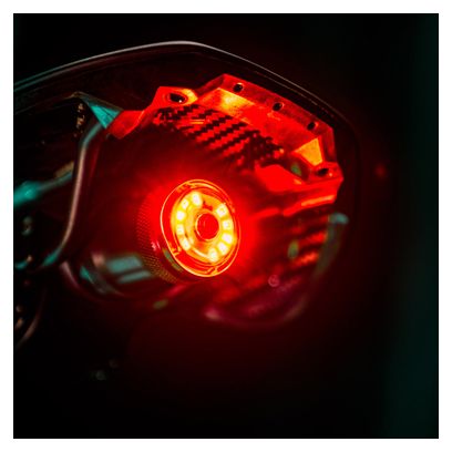 Luz trasera Lezyne Saddle Ai Alert 250