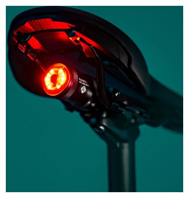 Luz trasera Lezyne Saddle Ai Alert 250