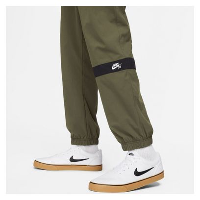 Nike SB Essentials Track Pant Grün