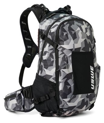 Shred 25L Camo Mountain Bike Hydration Backpack