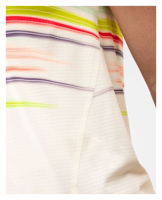 Camiseta de manga corta Hoka Race Day blanca para mujer