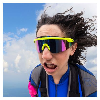 Pair of Pit Viper Skysurfer The Sludge Polarized Cat 3 Goggles