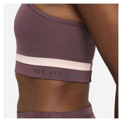 Sujetador Nike Dri-Fit Swoosh Run Division para mujer, violeta
