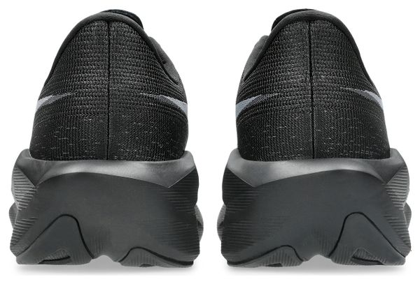 Zapatillas de running Asics Novablast 6 negras para mujer. EMBARGO 01/07/2026