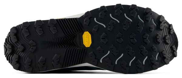 New Balance FuelCell Rebel Trail Laufschuhe für Herren, grün
