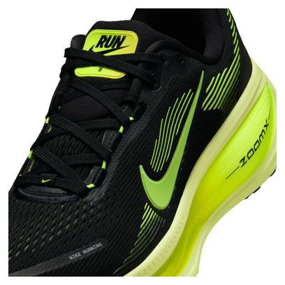 Nike Vomero 18 Women's Running Shoes in Black/Yellow